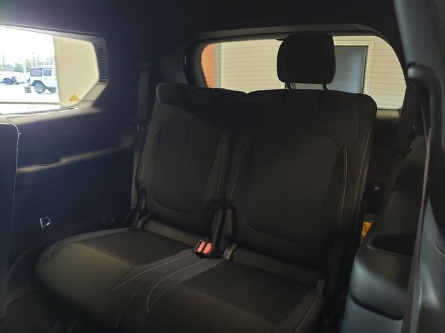 New 2025 Jeep Grand Cherokee L Laredo w/ Luxury Tech Group I image 14