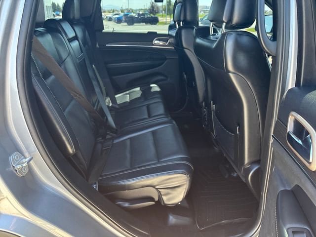 Used 2017 Jeep Grand Cherokee Limited w/ Luxury Group II AWD/4WD image 24