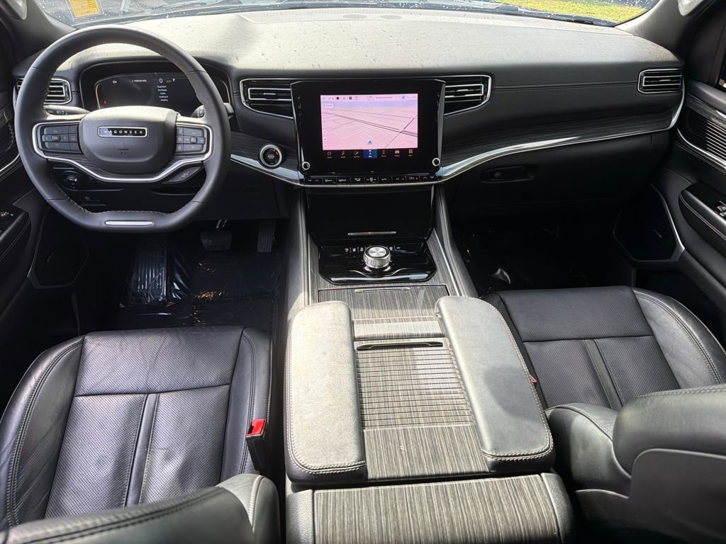 Used 2022 Jeep Wagoneer Series II image 14