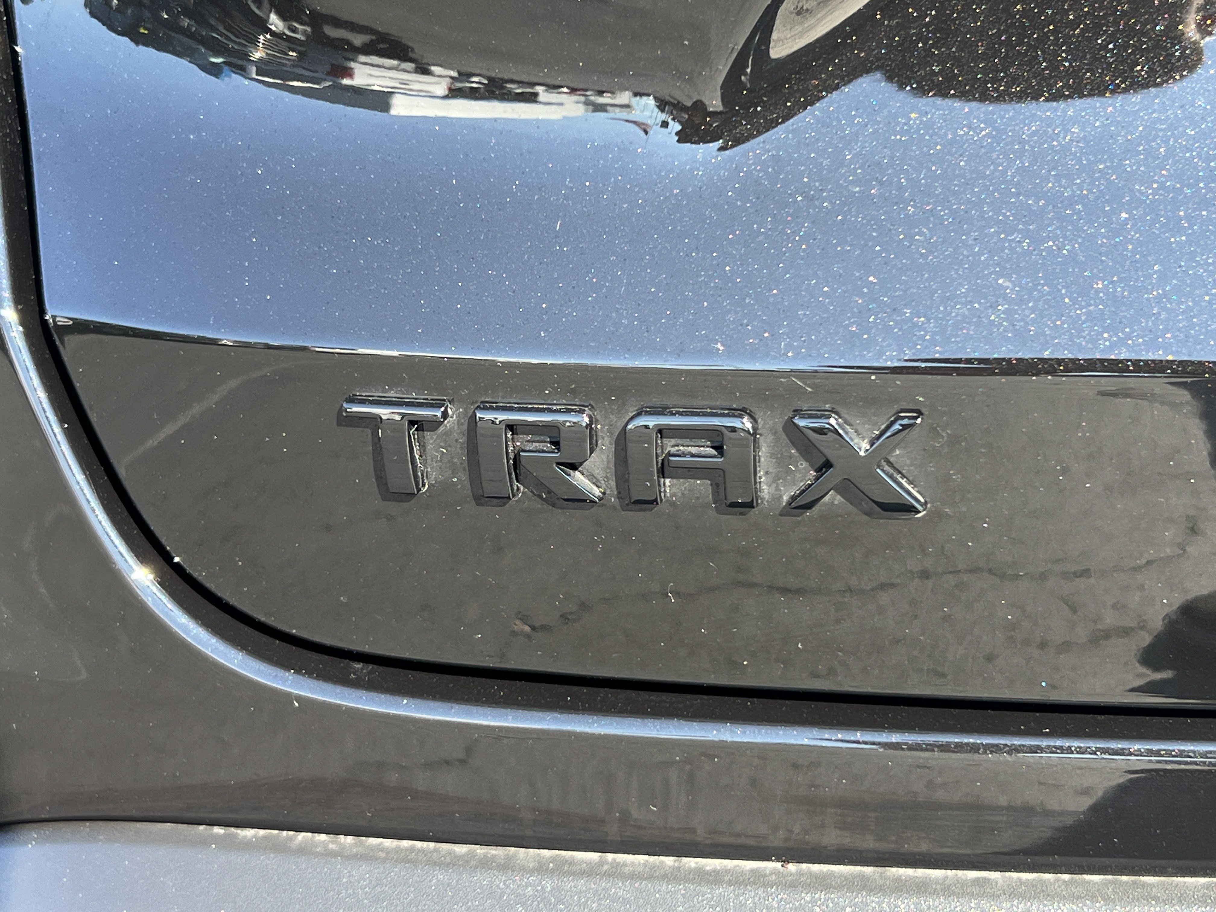 Used 2026 Chevrolet Trax RS FWD image 9