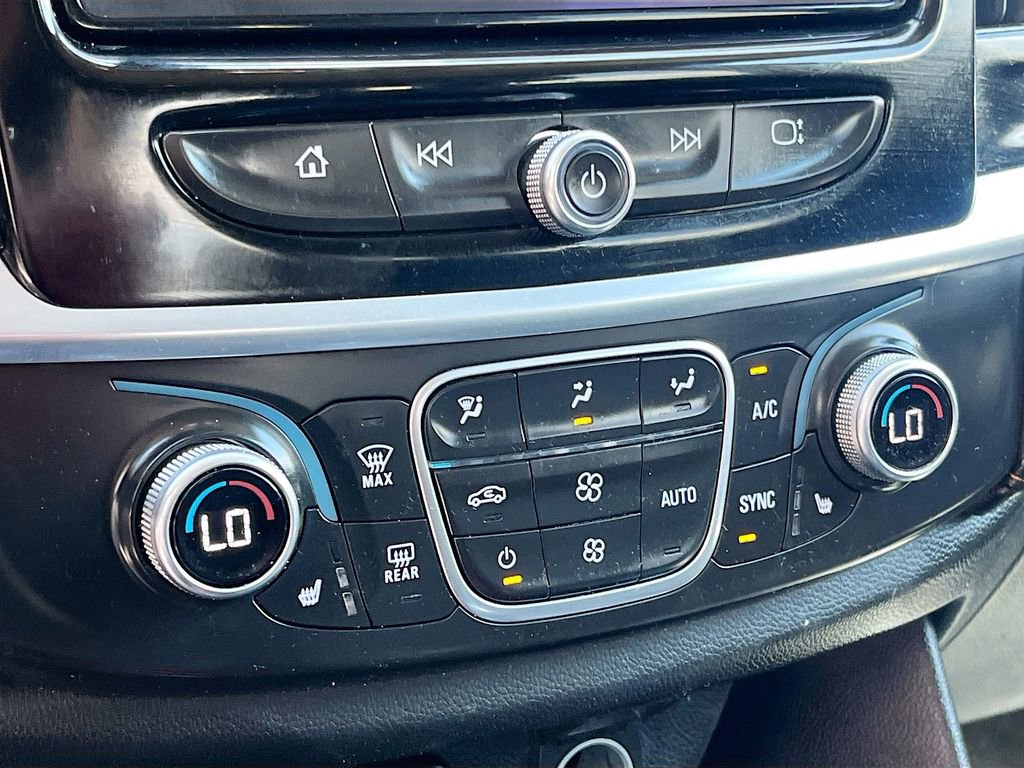 Used 2019 Chevrolet Traverse LT AWD/4WD image 19