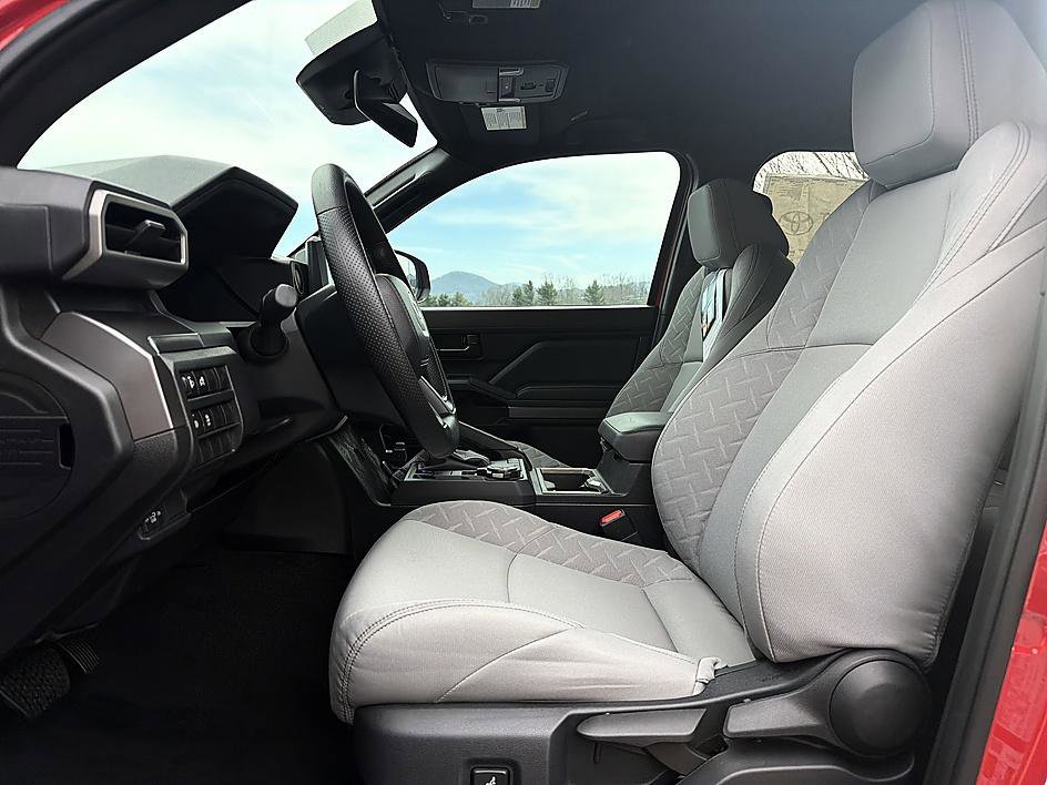 New 2026 Toyota Tacoma SR5 AWD/4WD image 11