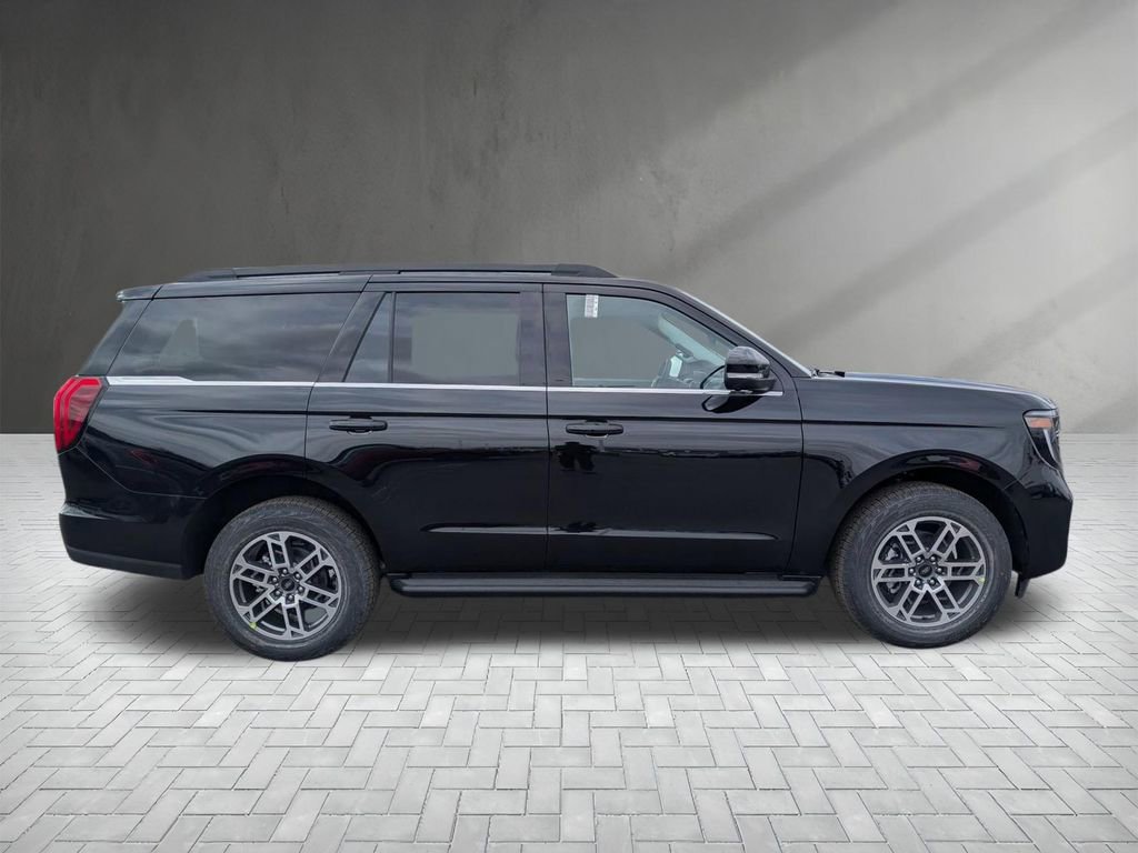 New 2026 Ford Expedition Active AWD/4WD image 11