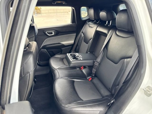 Used 2024 Jeep Compass Latitude image 21