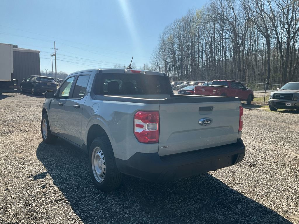 Used 2023 Ford Maverick XL image 7