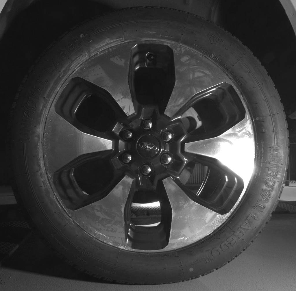 Used 2023 Ford F150 Lightning Platinum AWD/4WD image 13