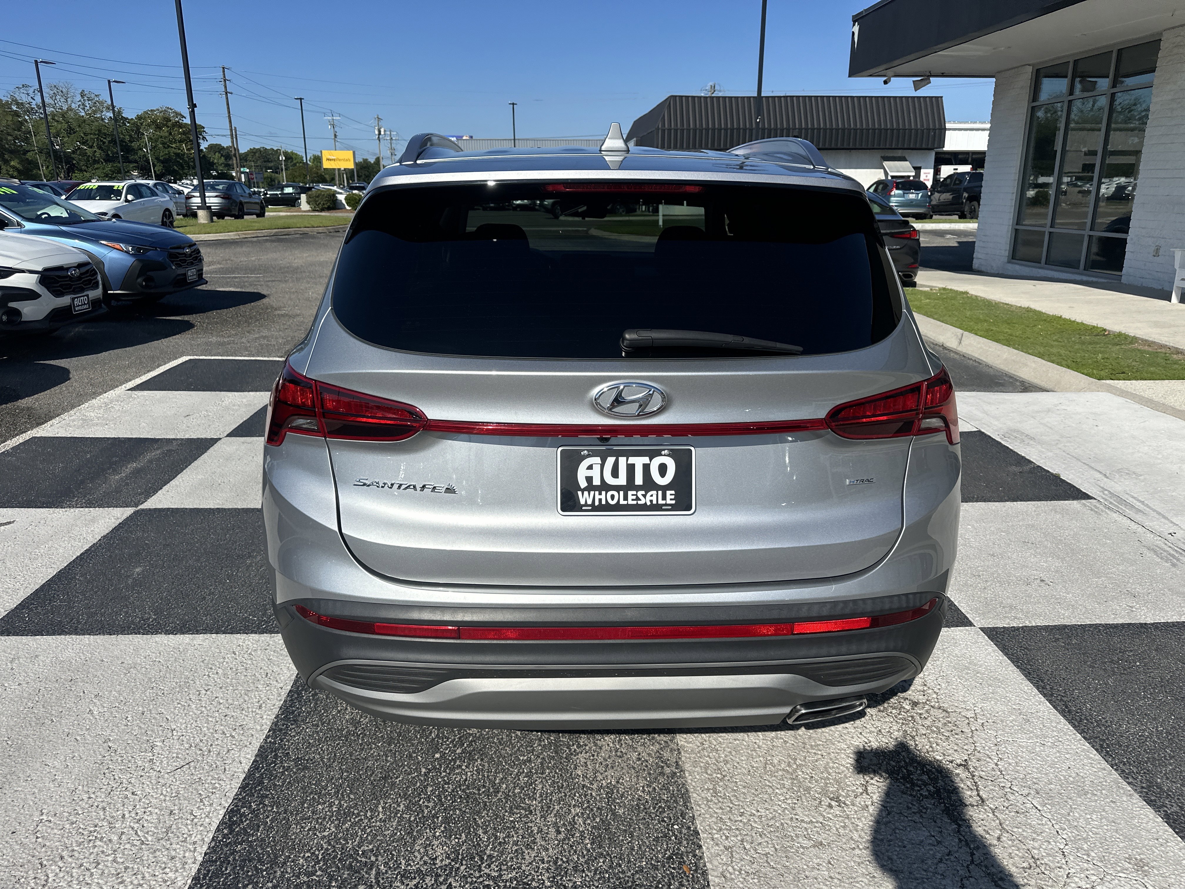 Used 2023 Hyundai Santa Fe SEL w/ Cargo Package AWD/4WD image 4