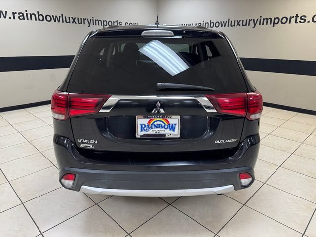 Used 2016 Mitsubishi Outlander SE FWD image 5