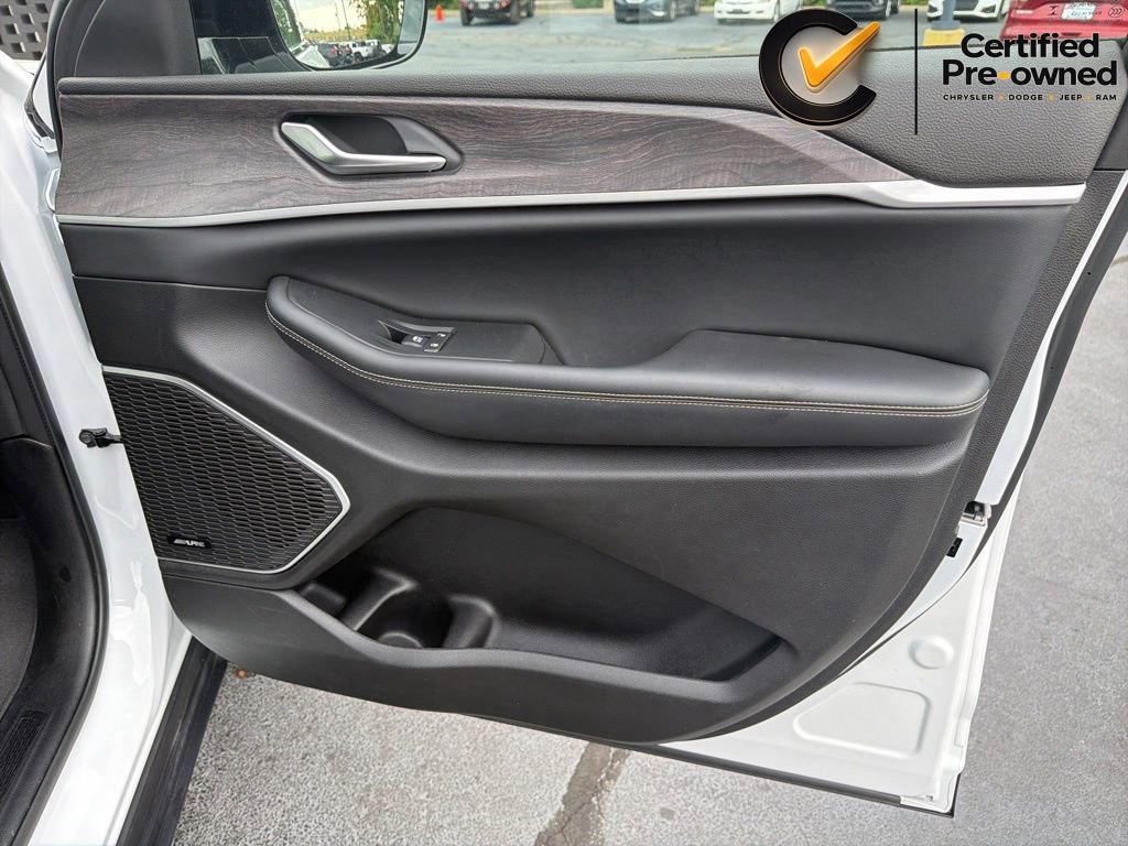 Certified 2022 Jeep Grand Cherokee Limited 4xe AWD/4WD image 31