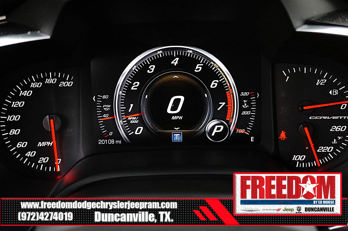 Used 2015 Chevrolet Corvette Stingray Coupe w/ 2LT Preferred Equipment Group RWD image 26