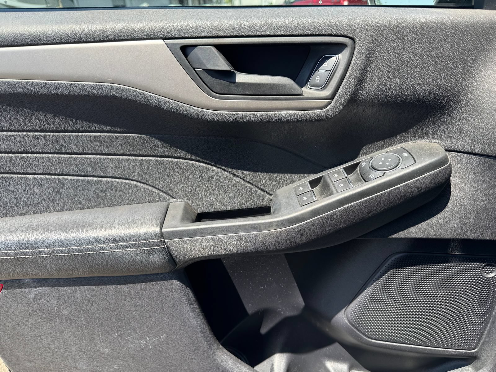 Certified 2022 Ford Escape SE FWD image 12