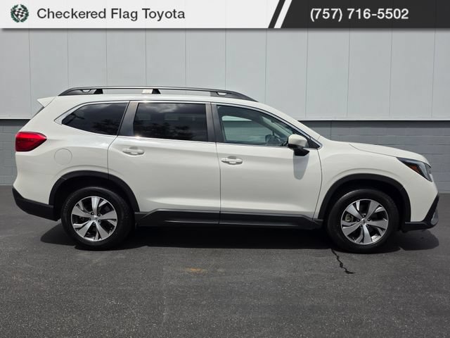 Used 2025 Subaru Ascent Premium AWD/4WD image 9