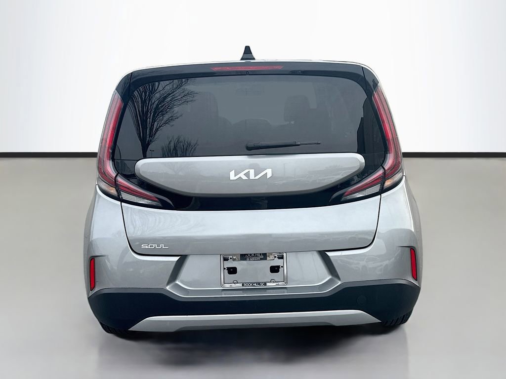 Used 2023 Kia Soul LX w/ Option Group 015 image 6