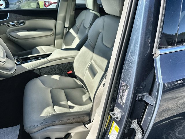 Used 2023 Volvo XC90 B5 Plus w/ Protection Package AWD/4WD image 20