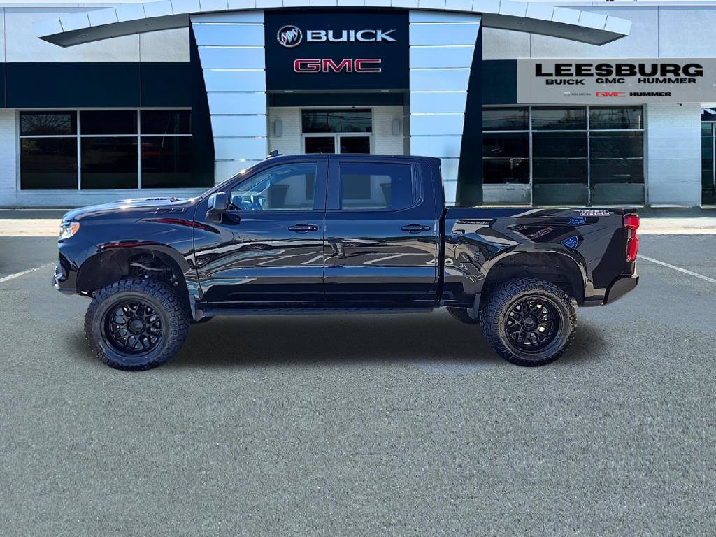 Used 2023 Chevrolet Silverado 1500 LT Trail Boss w/ Protection Package AWD/4WD image 4