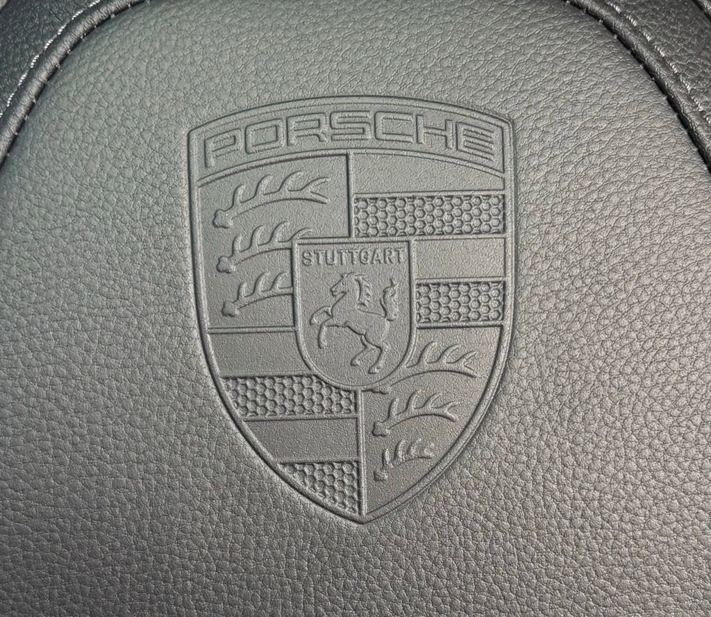 New 2026 Porsche Panamera image 25