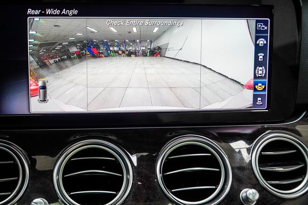Used 2019 Mercedes-Benz E 450 4MATIC Wagon image 36