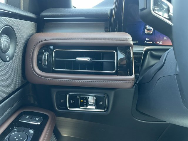 New 2025 Lincoln Aviator Reserve w/ Jet Appearance Package image 36