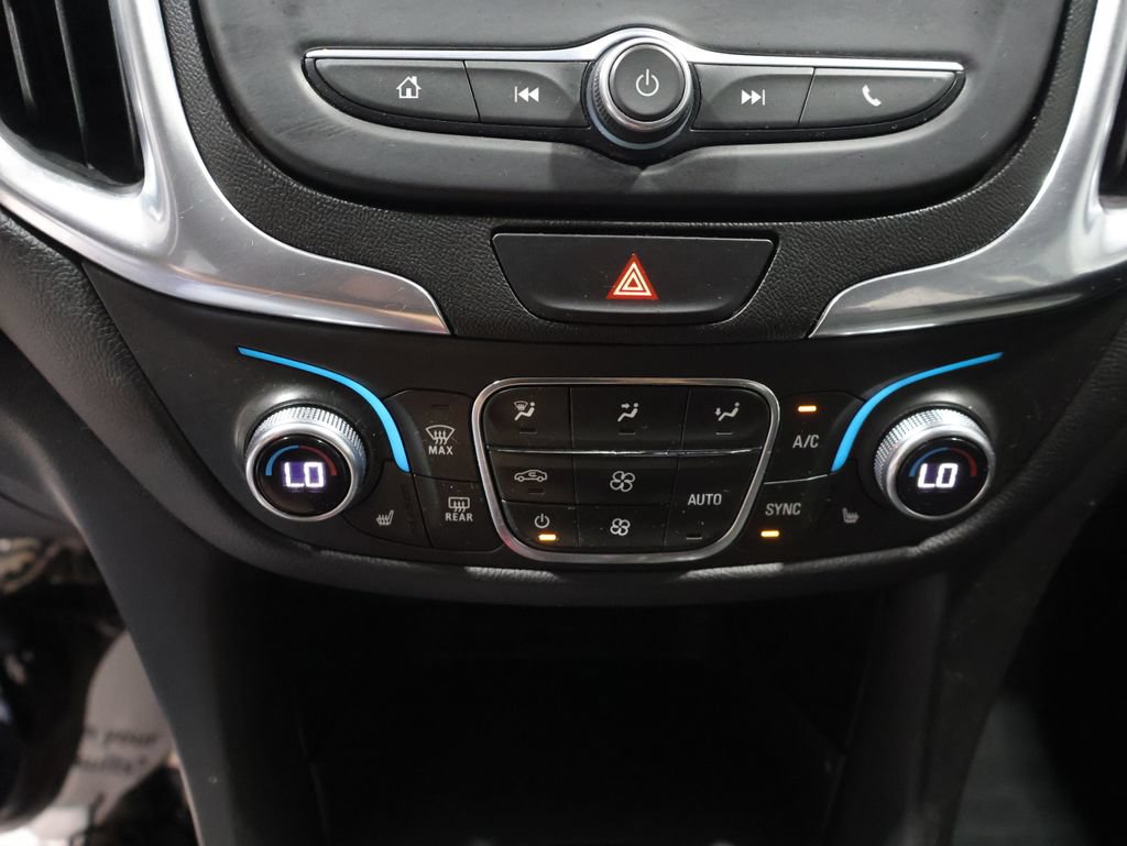 Used 2021 Chevrolet Equinox LT AWD/4WD image 28