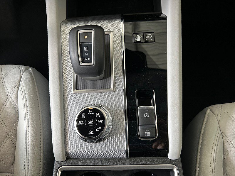 New 2025 Mitsubishi Outlander SEL AWD/4WD image 23