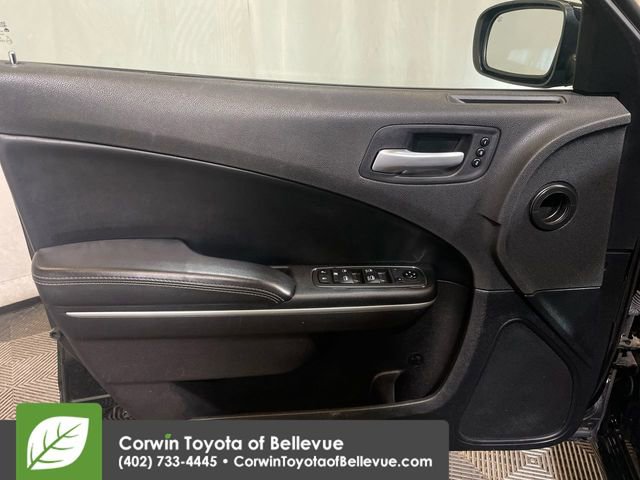 Used 2021 Dodge Charger SXT w/ Leather Interior Group image 26