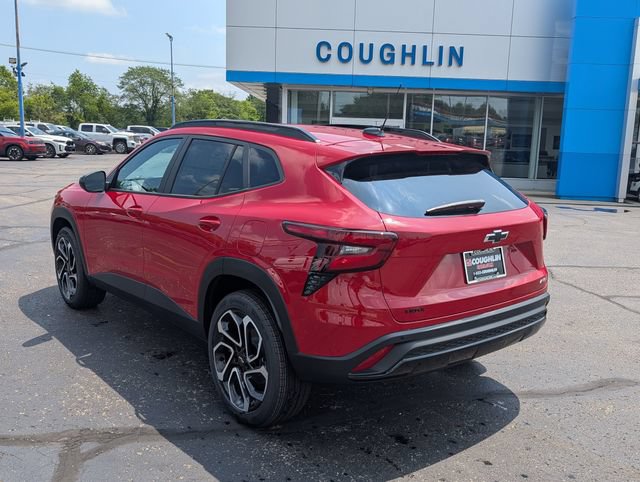 New 2026 Chevrolet Trax RS w/ Driver Confidence Package FWD image 5