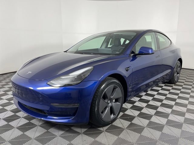 Used 2023 Tesla Model 3 Standard Range RWD image 6