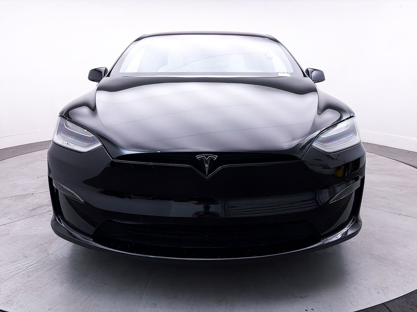 Used 2023 Tesla Model X Plaid image 12