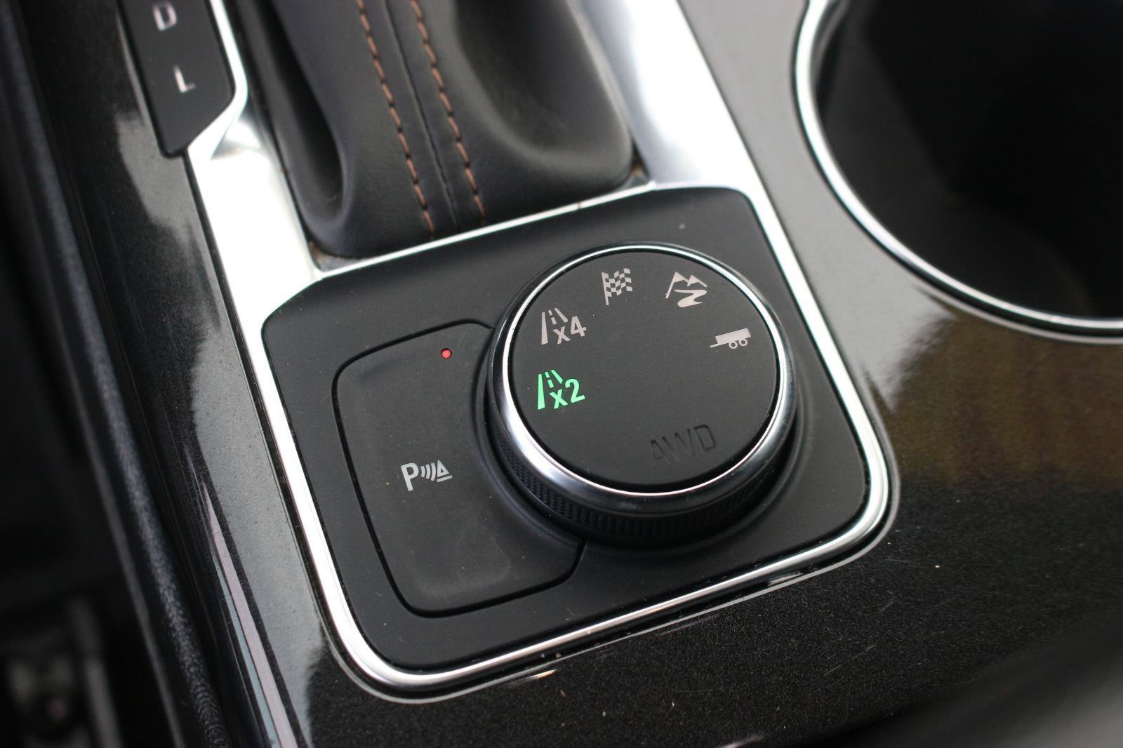 Used 2019 Chevrolet Blazer Premier image 24