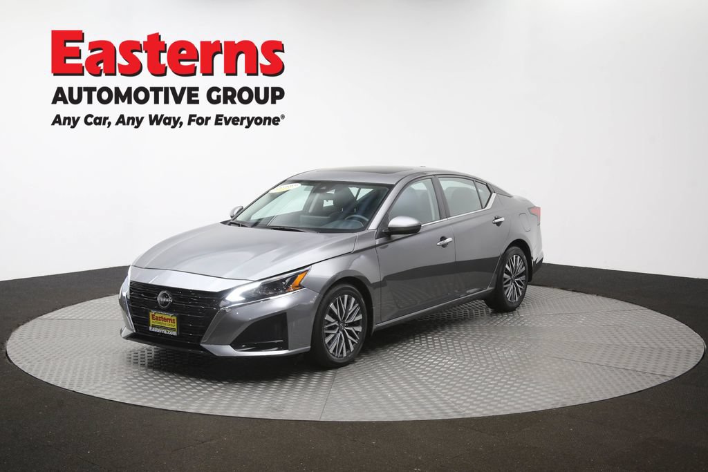 Used 2023 Nissan Altima 2.5 SV w/ SV Premium Package FWD image 55