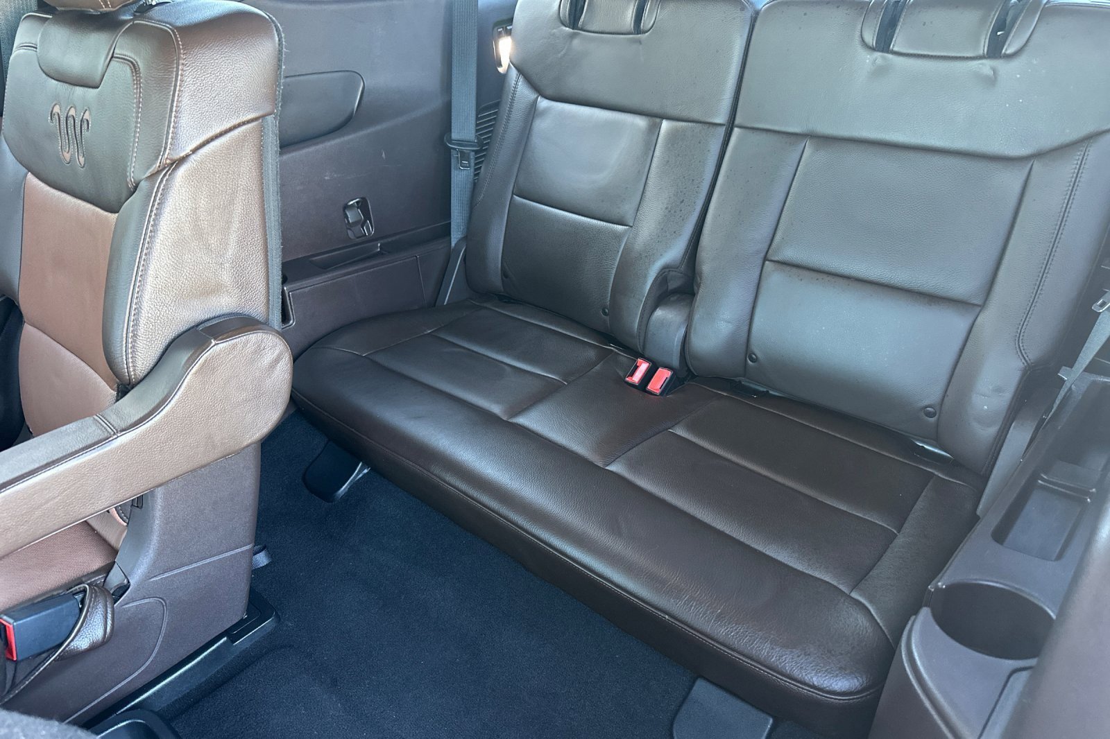 Used 2021 Ford Explorer King Ranch w/ Premium Technology Package image 15