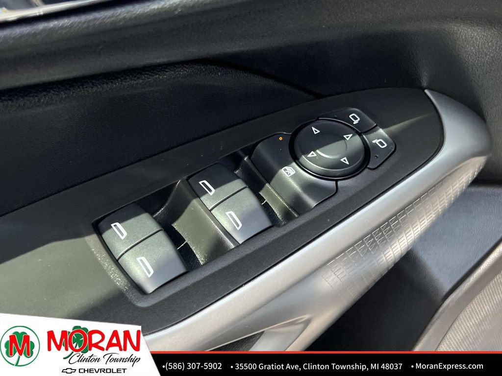 Used 2024 Chevrolet Trax RS w/ Driver Confidence Package FWD image 16