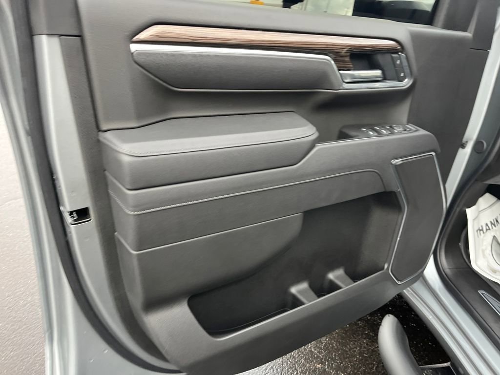 Used 2025 Chevrolet Silverado 2500 LT w/ Trail Boss Package image 18