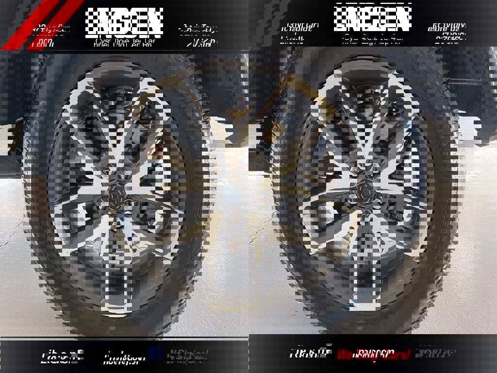 Used 2024 Jeep Wrangler Sport S image 26