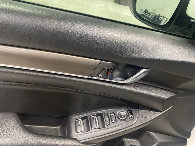 Used 2020 Honda Accord LX image 23