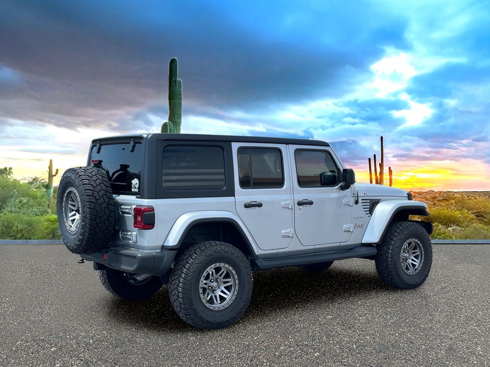 Used 2023 Jeep Wrangler Unlimited Sahara w/ LED Lighting Group AWD/4WD image 5