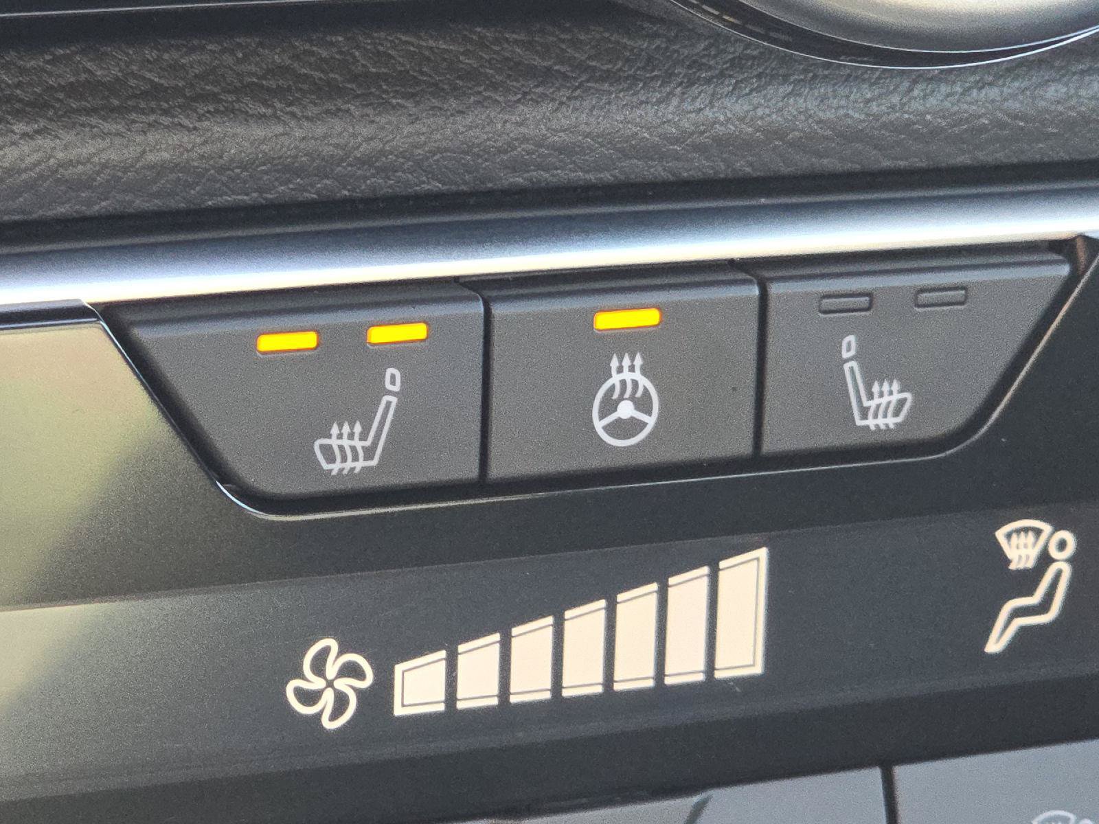 Certified 2025 Nissan Sentra SR w/ SR Premium Package FWD image 5