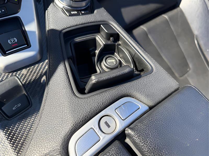 Used 2017 BMW M6 Convertible image 43
