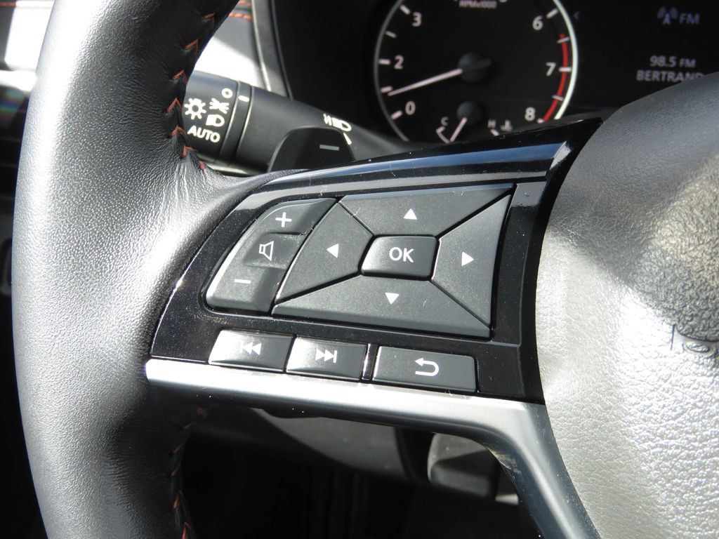 Used 2021 Nissan Altima 2.5 SR AWD/4WD image 21