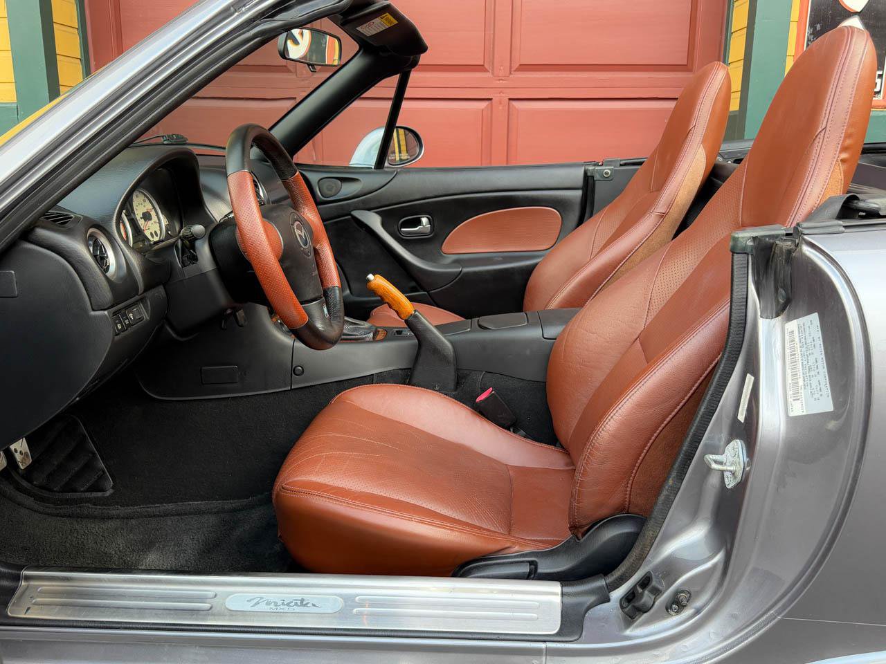 Used 2002 MAZDA MX-5 Miata SE RWD image 21