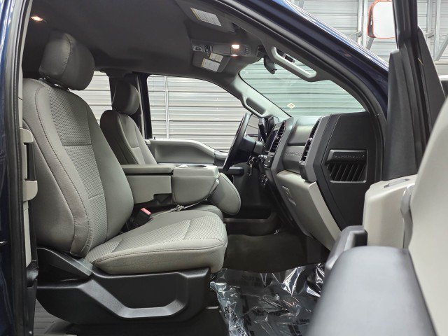Used 2020 Ford F250 XLT w/ XLT Premium Package AWD/4WD image 17