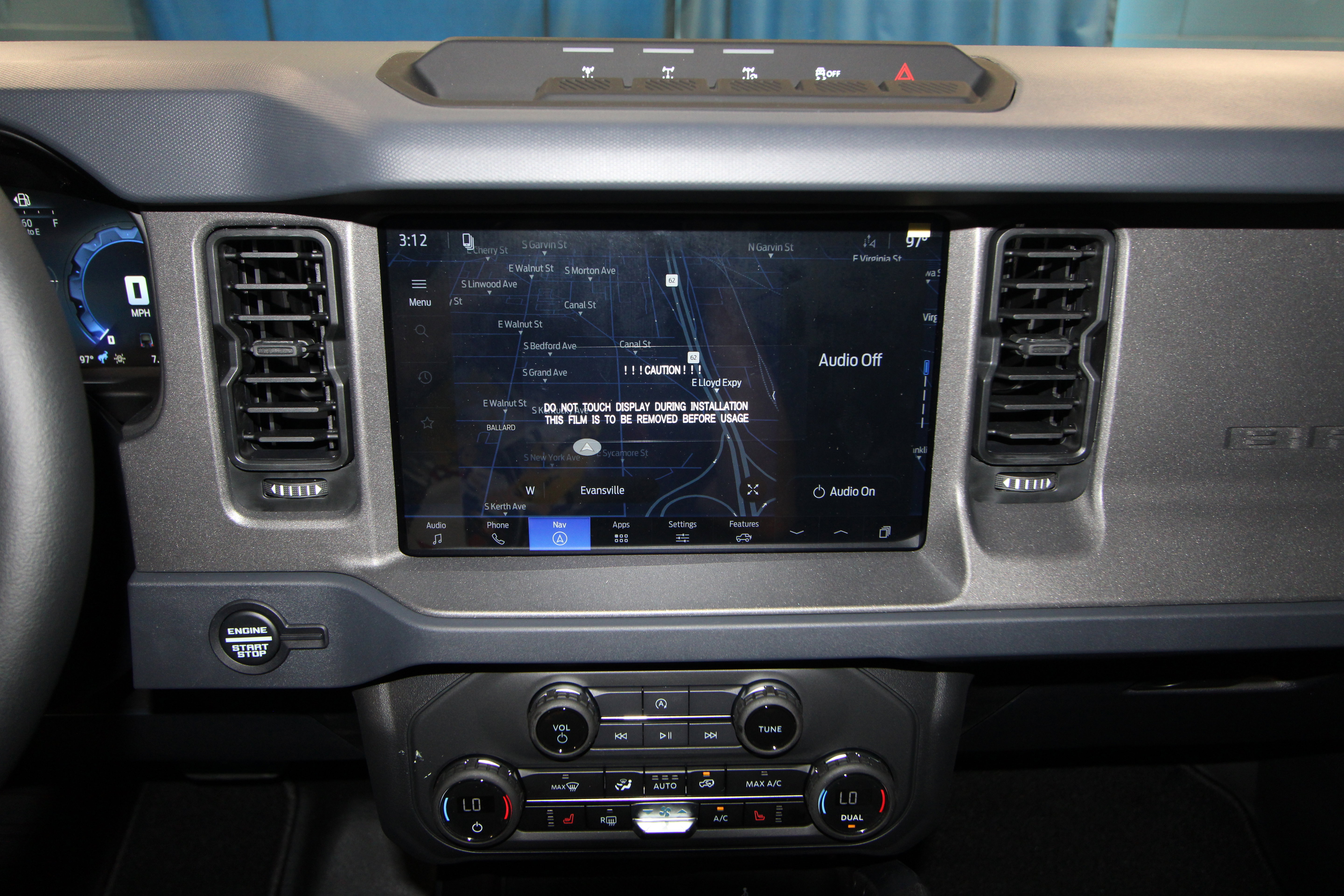 New 2026 Ford Bronco Big Bend w/ Black Diamond Package AWD/4WD image 11