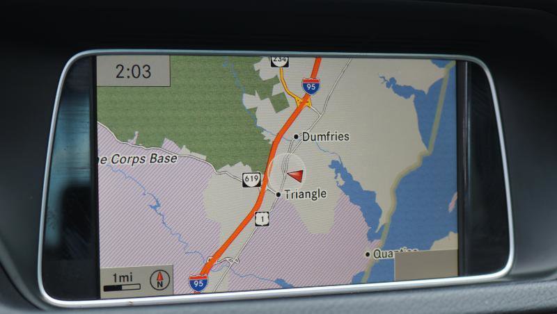 Used 2014 Mercedes-Benz E 350 4MATIC Sedan image 11