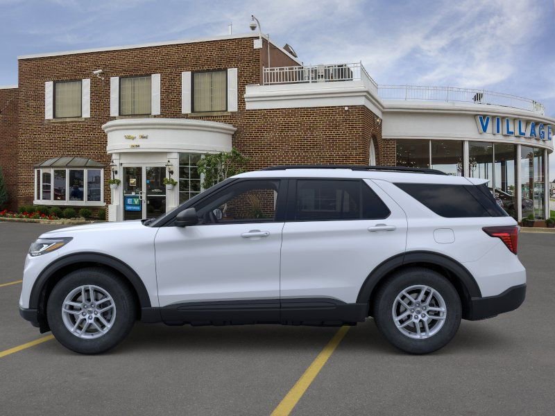 New 2026 Ford Explorer Active AWD/4WD image 3