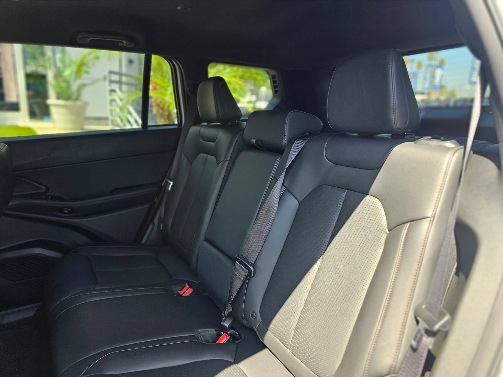 New 2026 Jeep Cherokee Limited AWD/4WD image 25