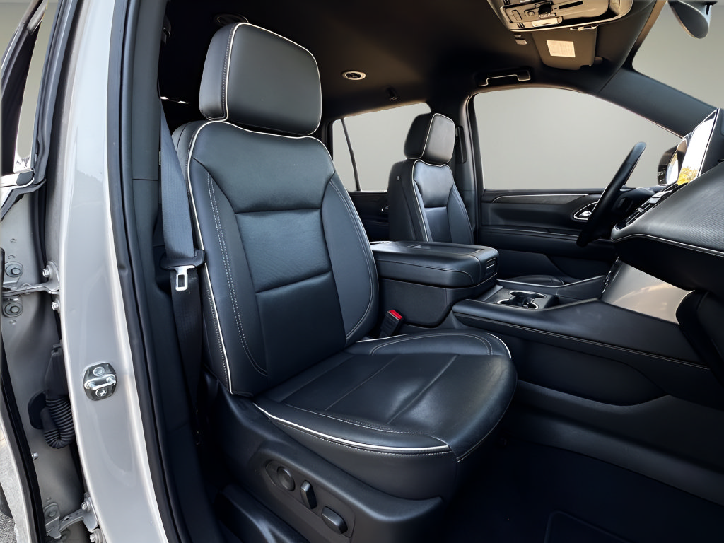 Used 2024 Chevrolet Tahoe Premier RWD image 21