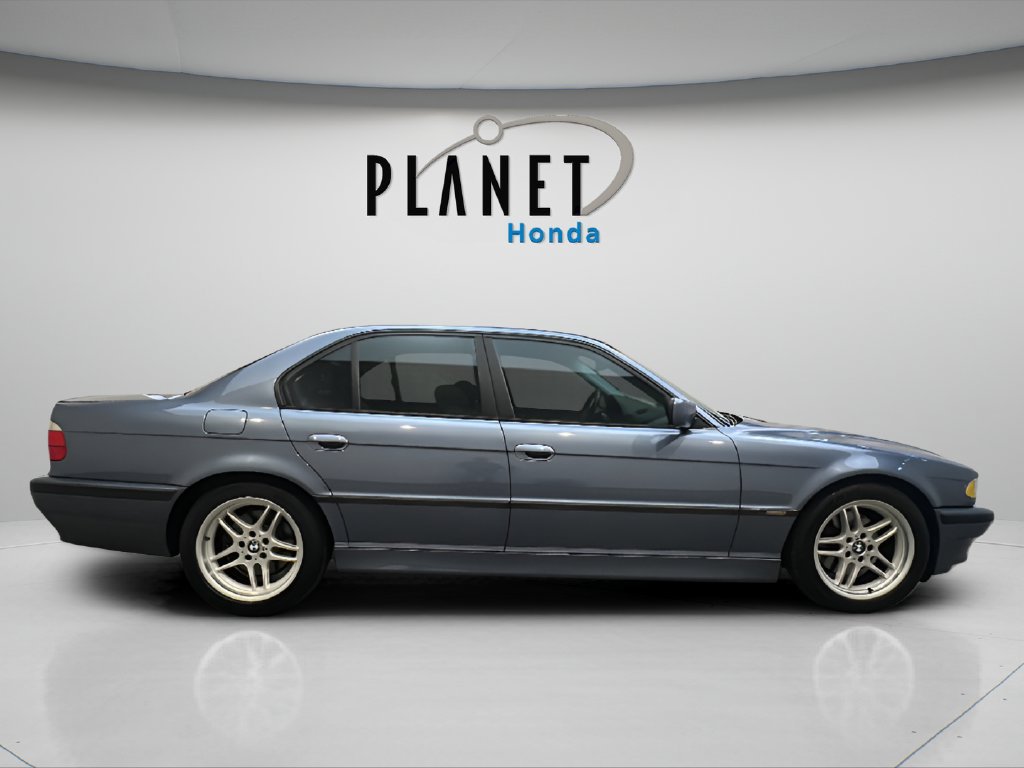 Used 2001 BMW 740i RWD image 11