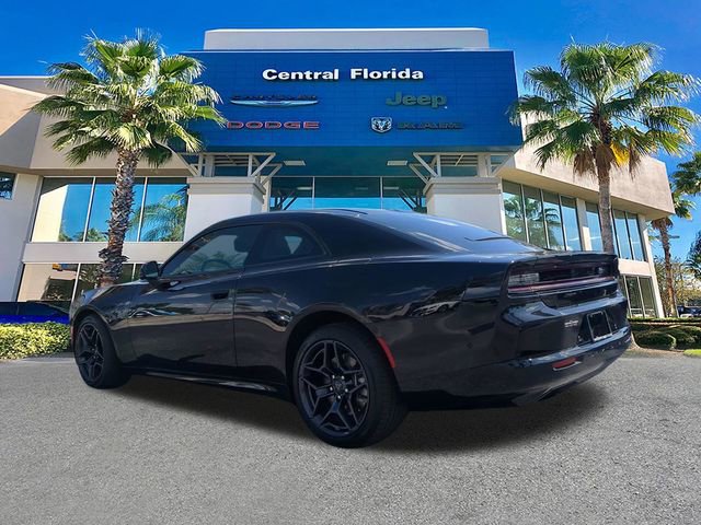 Used 2024 Dodge Charger Daytona R/T w/ Plus Group AWD/4WD image 7