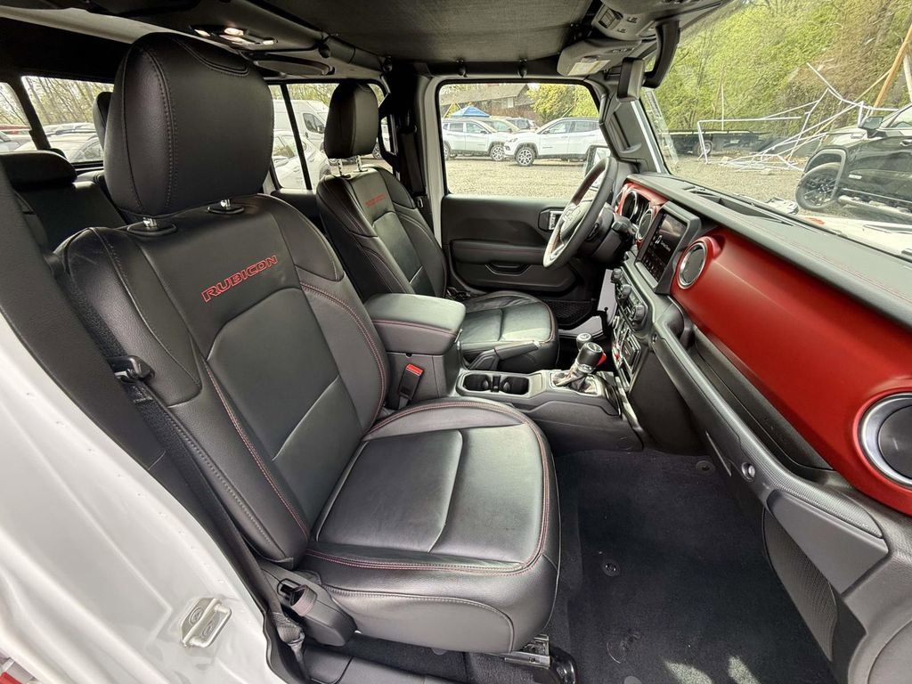 Used 2023 Jeep Gladiator Rubicon w/ LED Lighting Group image 9
