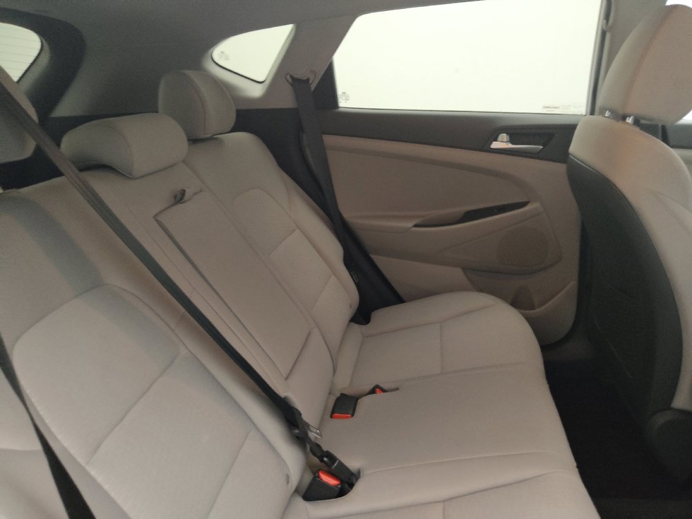 Used 2021 Hyundai Tucson Value w/ Cargo Package FWD image 19